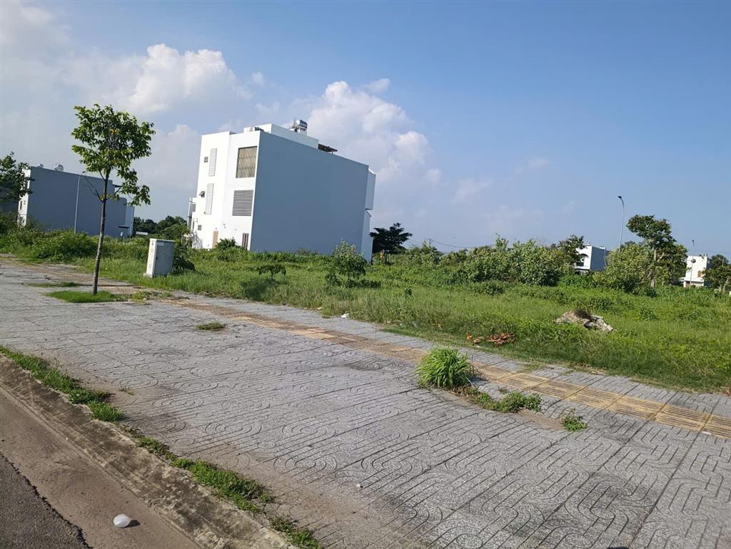 CHÍNH CHỦ BÁN LÔ ĐẤT MẶT TIỀN ĐẸP ĐƯỜNG 3/2 - Vị Trí Đắc Địa Tại : Phường Phước Hưng -