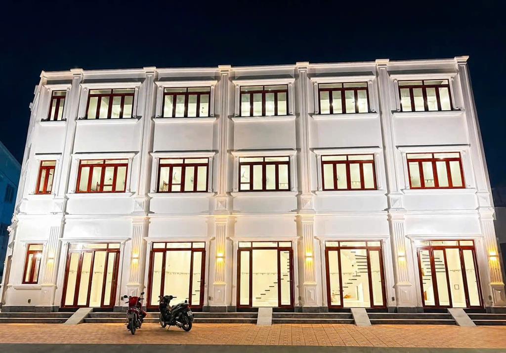 Cho thuê nhà nguyên căn góc 2 mặt tiền đường 14A & 23A1, KDC Tân Đức, Đức Hòa, Tây Ninh