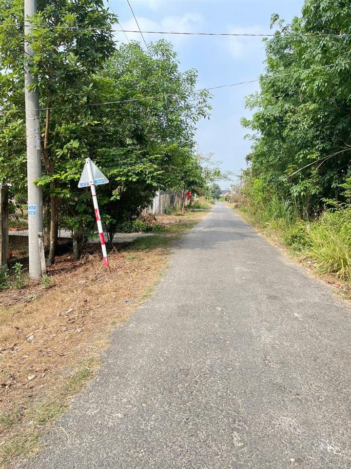 SỞ HỮU NGAY LÔ ĐẤT ĐẸP - GIÁ TỐT - Vị Trí Đắc Địa Tại : Ấp Phước Bình B - Xã Phước Thạnh