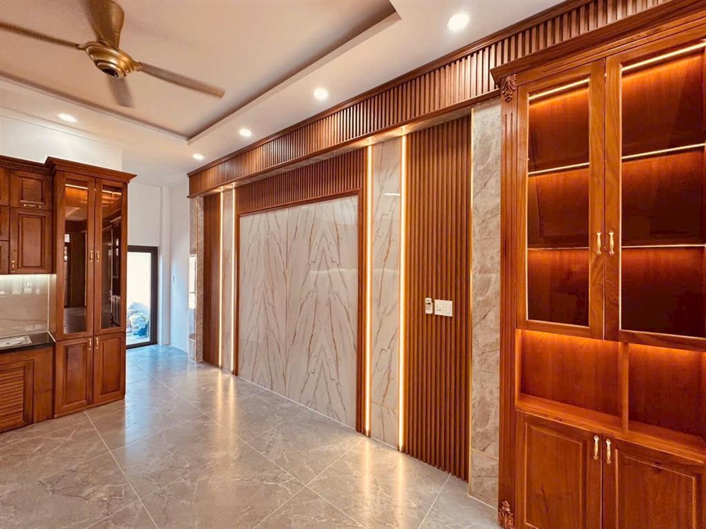 Căn nhà mặt tiền đào duy từ đông hòa thành phố chí minh diện tích 125m xây dựng 2 lầu 1 trệt