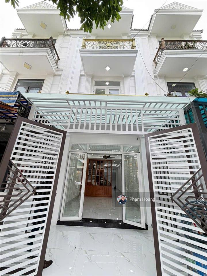 Bán nhà mặt tiền vừa ở và kinh doanh như vp spa thẩm mỹ đường oto thông dt 67,4m có hoàn công 6,9ty