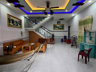 Chính chủ cần bán 1 trệt 1 lầu dt 132m p dĩ an bình dương cũ đường oto gần trường giá bán 5,2 tỷ