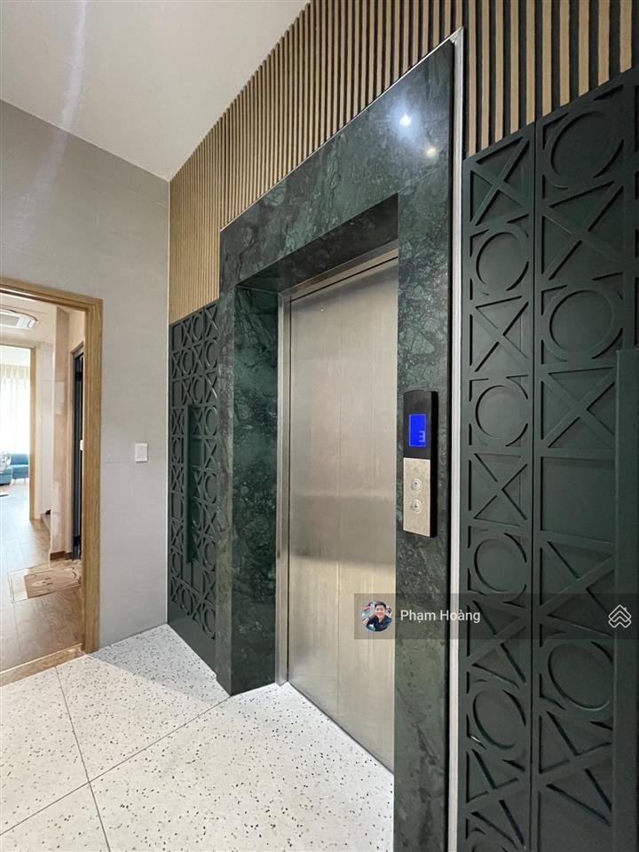 Bán nhà tthc dĩ an hcm dt 127m2 ngang 5m, có hoàn công, có thang máy 1 trệt 3 tầng 4pn chỉ 11,3 tỷ