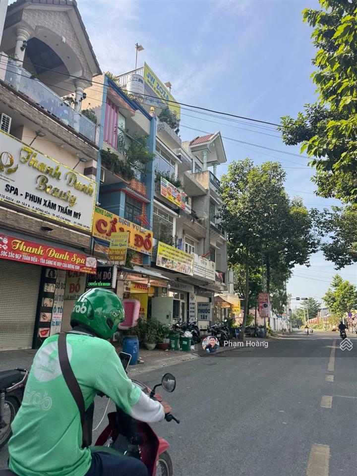 Mặt tiền võ thị sáu đường 12m, vỉa hè 5m trung tâm dĩ an big c dt 118m2 cách siêu thị go 2p 7,15 tỷ