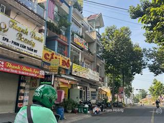 Mặt tiền võ thị sáu đường 12m, vỉa hè 5m trung tâm dĩ an big c dt 118m2 cách siêu thị go 2p 7,5 tỷ