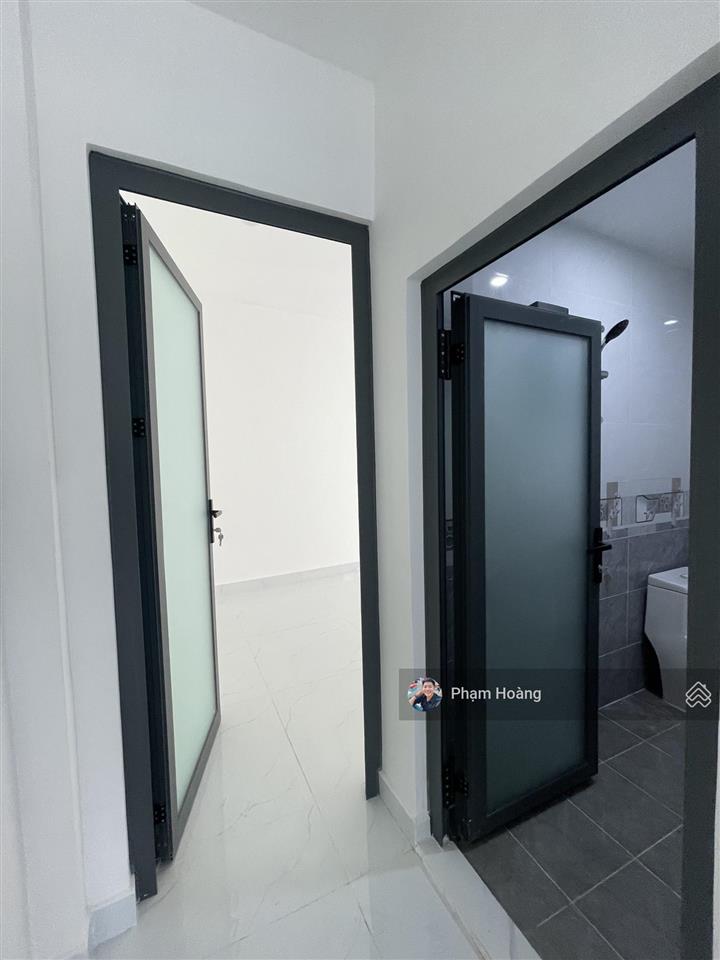 Bán nhà p đông hòa dĩ an bình dương cũ dt 70m ngang 5 có pn dưới nhà gần chợ nhà thờ xe hơi tận cửa