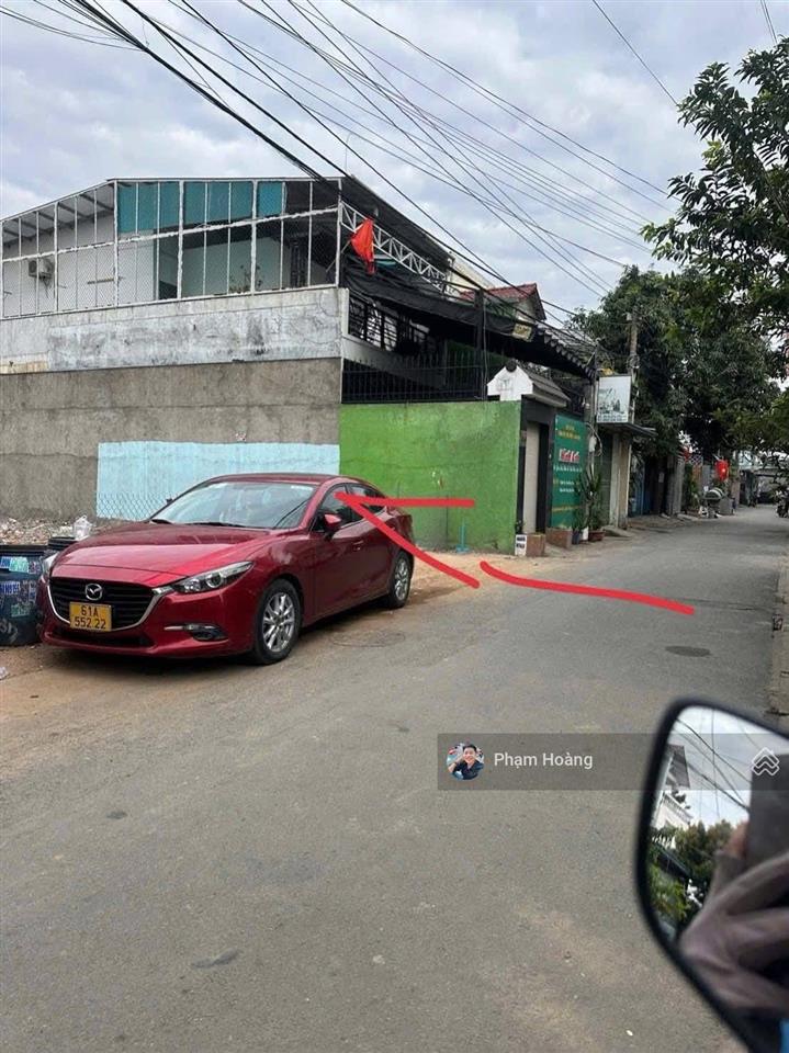 Lô đất đường ngô thì nhậm giáp trung tâm hành chính di an , thông ra nguyễn an ninh dt 95,3m 5tyx