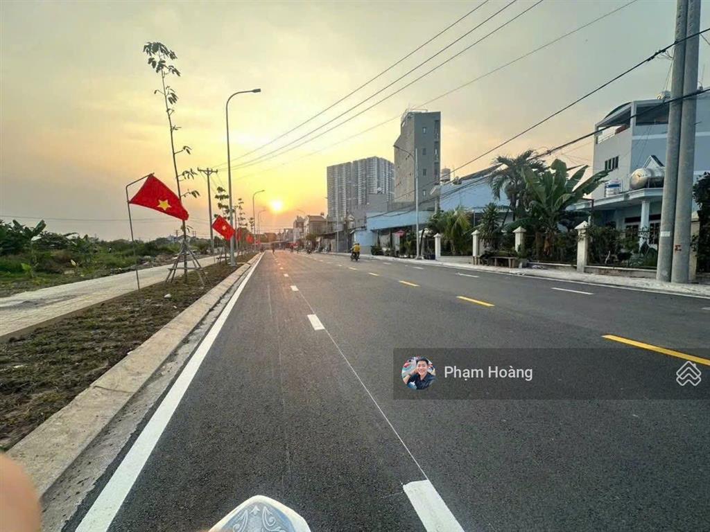 Chính chủ bán lô đất mặt tiền ống nước tôn thất tùng sát làng đh quốc gia tp.hcm dt 292m 11,5 tỷ