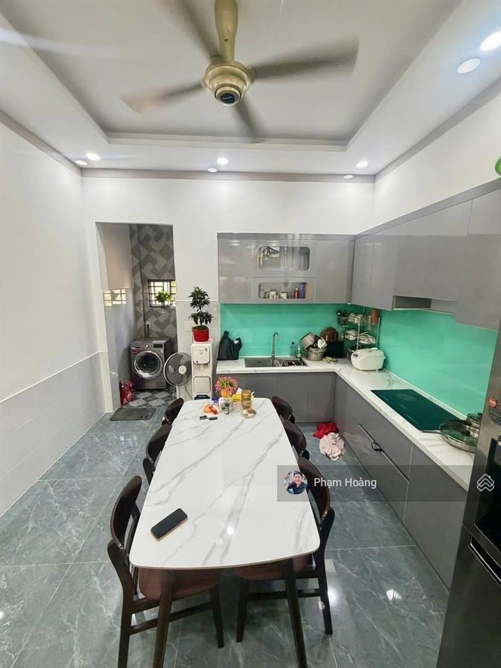 Chính chủ gửi bán nhà mặt tiền kinh doanh phường dĩ an, tp.hcm dt 70m 4ty790