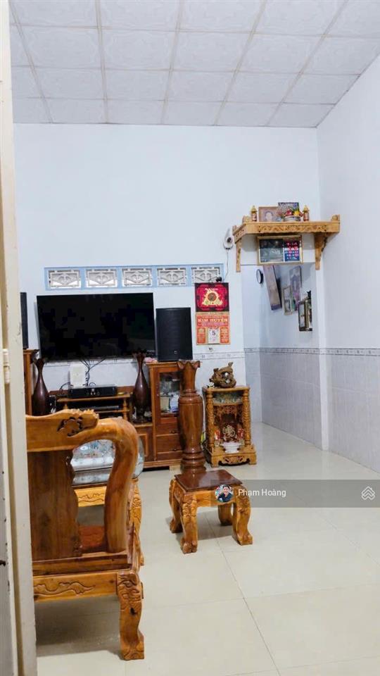 Bán nhà gần ttyt dĩ an bình dương cũ, dt 60m2, ngang 4,65m, giá bán 3 tỷ 350, có 2pn