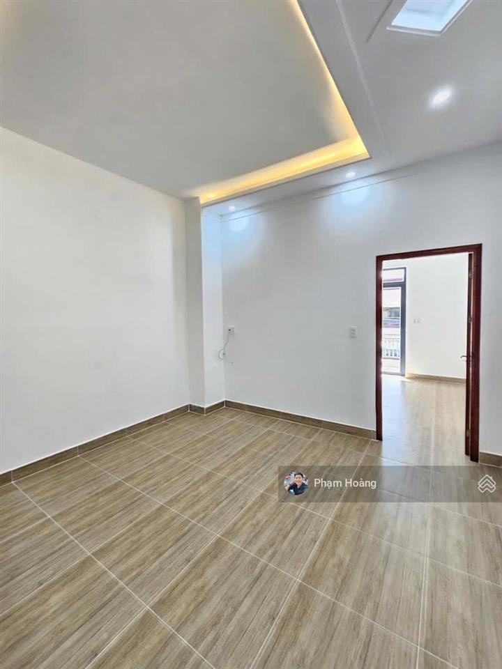 Nhà phố 3 tầng kdc sóng thần 4 phòng ngủ giá bán 5,95 tỷ, còn thương lượng có hỗ trợ ngân hàng