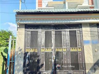 Bán nhà sát chợ đông hòa p.đông hòa, tp.dĩ an cũ
dt 101m2 thổ cư 70m2 ( 4x25m )nhà 1 trệt 1 lầu