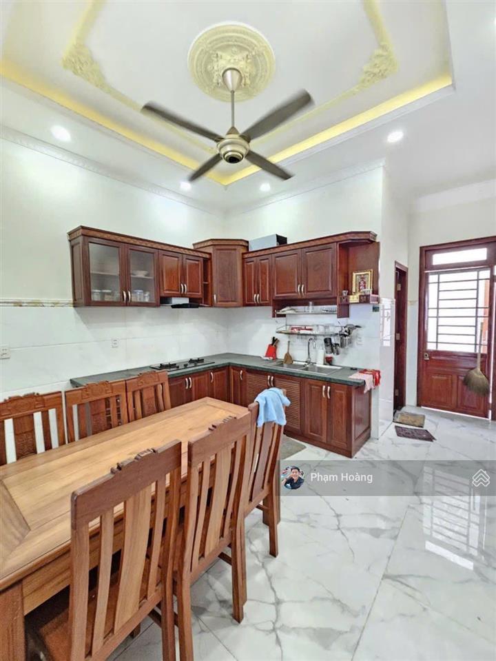 Bán nhà sổ hồng riêng có hoàn công 72m2 bán nhà 1 trệt 2 lầu kdc đường võ thị sáu p. đông hòa tphcm