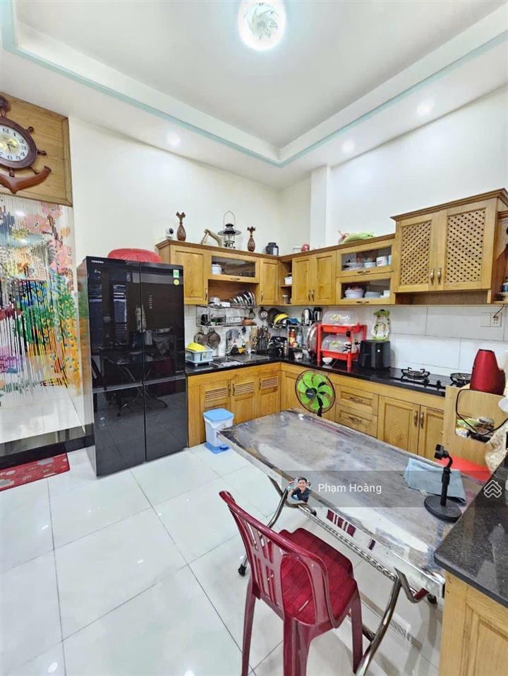 Bán nhà sổ hồng riêng có hoàn công 72m2 bán nhà 1 trệt 2 lầu kdc đường võ thị sáu p. đông hòa tphcm