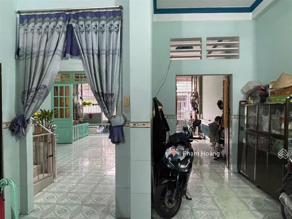 Bán nhà trung tâm dĩ an hai bà trưng mới dt 118m2 nhà lầu trệt ngang 7,6m cách siêu thị go 500m