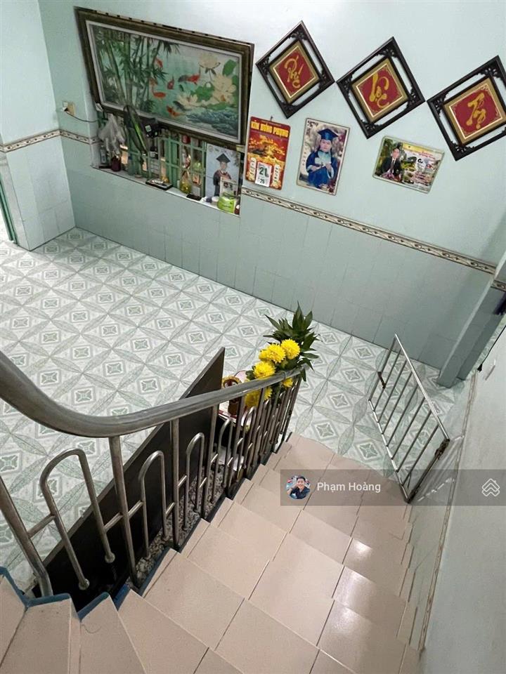 Bán nhà trung tâm dĩ an hai bà trưng mới dt 118m2 nhà lầu trệt ngang 7,6m cách siêu thị go 500m