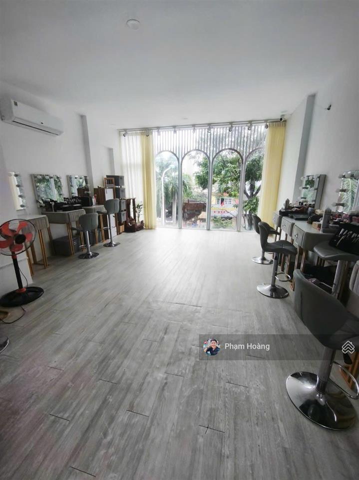 Cho thuê mặt bằng gs1 gần go dĩ an 450m2/20tr/tháng
diện tích 120m2 5x24 kinh doanh đa ngành nghề