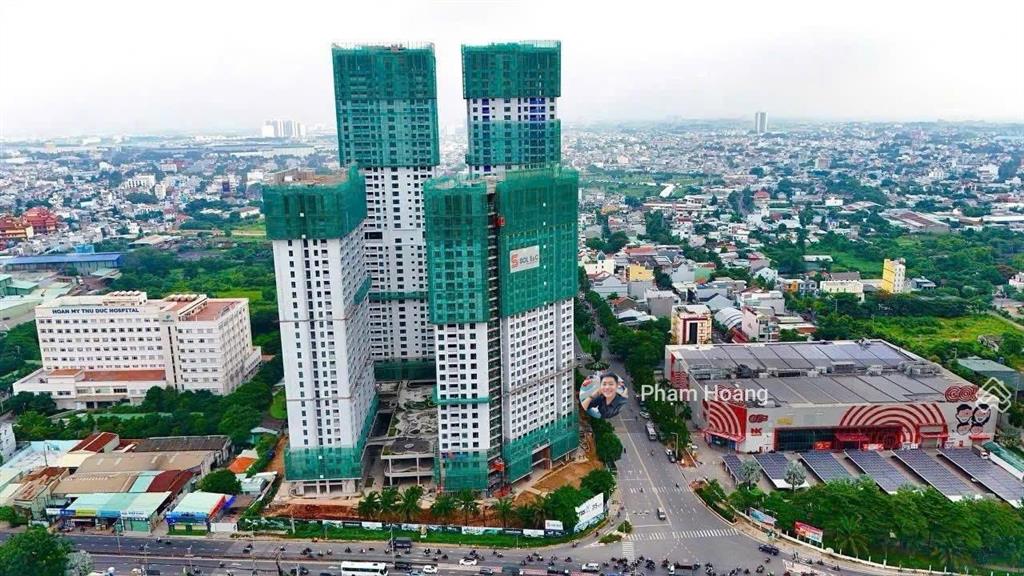 Bán đất đẹp trục hai bà trưng trung tâm p. dĩ an giá tốt 4,5 tỷ ngang 6m dt 100m2 gần siêu thị go