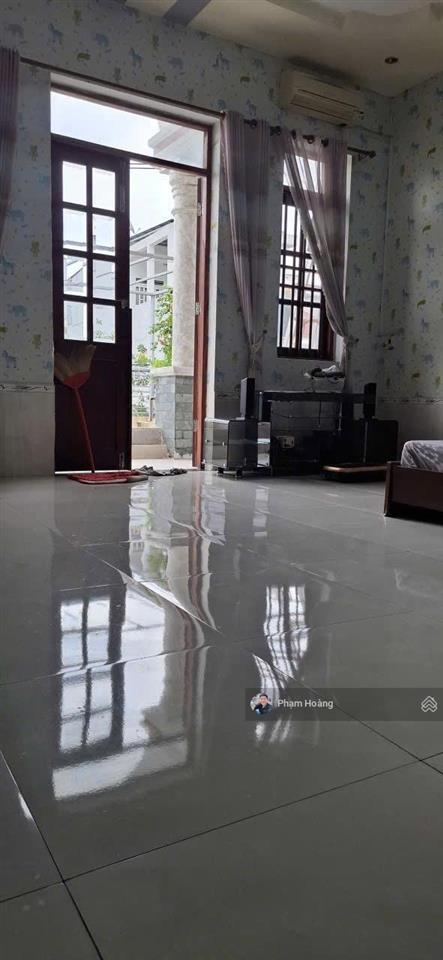 Chủ cần bán gấp chỉ 6 tỷ còn bớt nhà lầu trệt đường 12m ngay bigc go dĩ an dt 103m2 ngang 5,3m