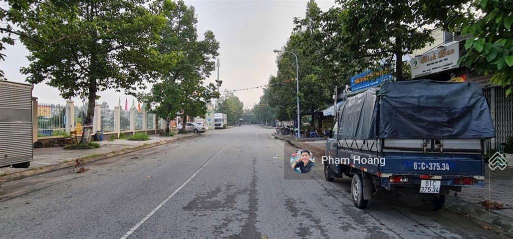 Nóng hạ 300tr mặt tiền phường đông hoà dĩ an thành phố dĩ an cũ kinh doanh tốt dt 113m2