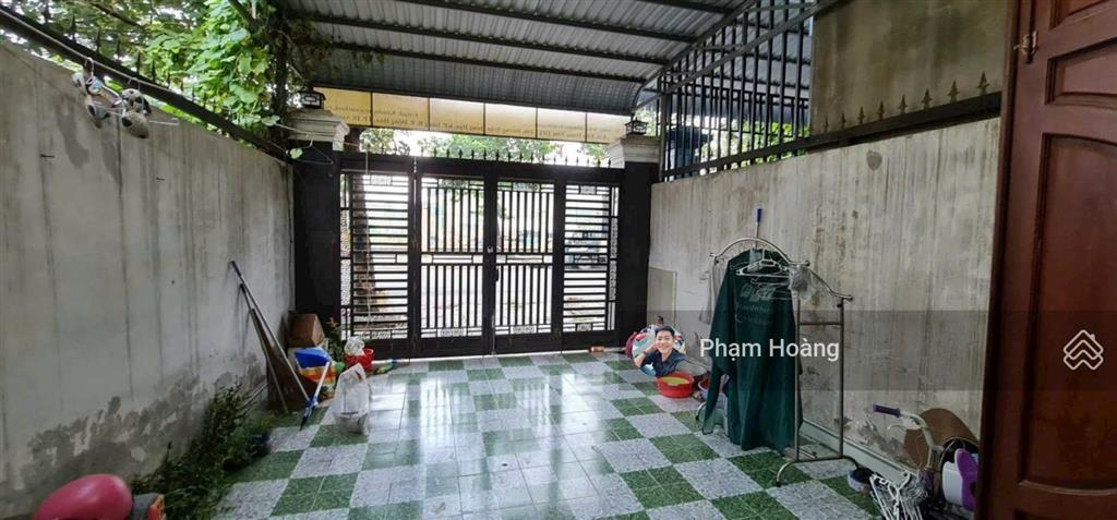 Nóng hạ 300tr mặt tiền phường đông hoà dĩ an thành phố dĩ an cũ kinh doanh tốt dt 113m2