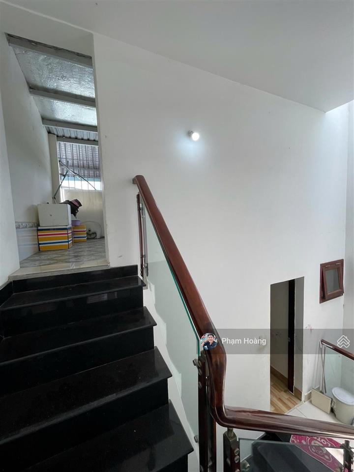 Hạ giá cần bán gấp dt 153m ngang 5 có nhà 3 tầng xây kiên cố có thu nhập mỗi tháng tại dĩ an bd cũ