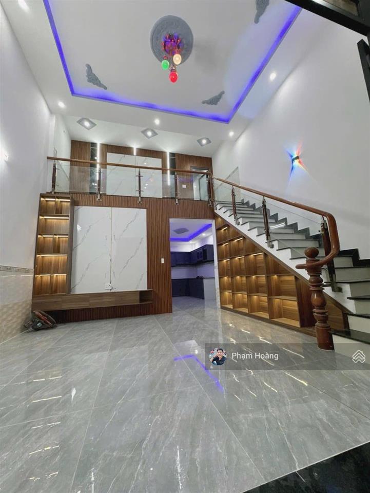 Nhà sổ hồng riêng gần sân vận động đông hòa hạ giá chỉ còn 3ty790 dt 57m ngang 5,4m đường otoo