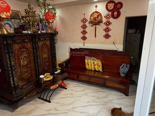 Bán nhà sổ hồng riêng  nở hậu 6m  đường lê văn lương quận 7