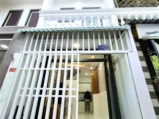 Bán nhà đẹp 2 lầu  cách hẻm xe hơi 10m  huỳnh tấn phát  quận 7