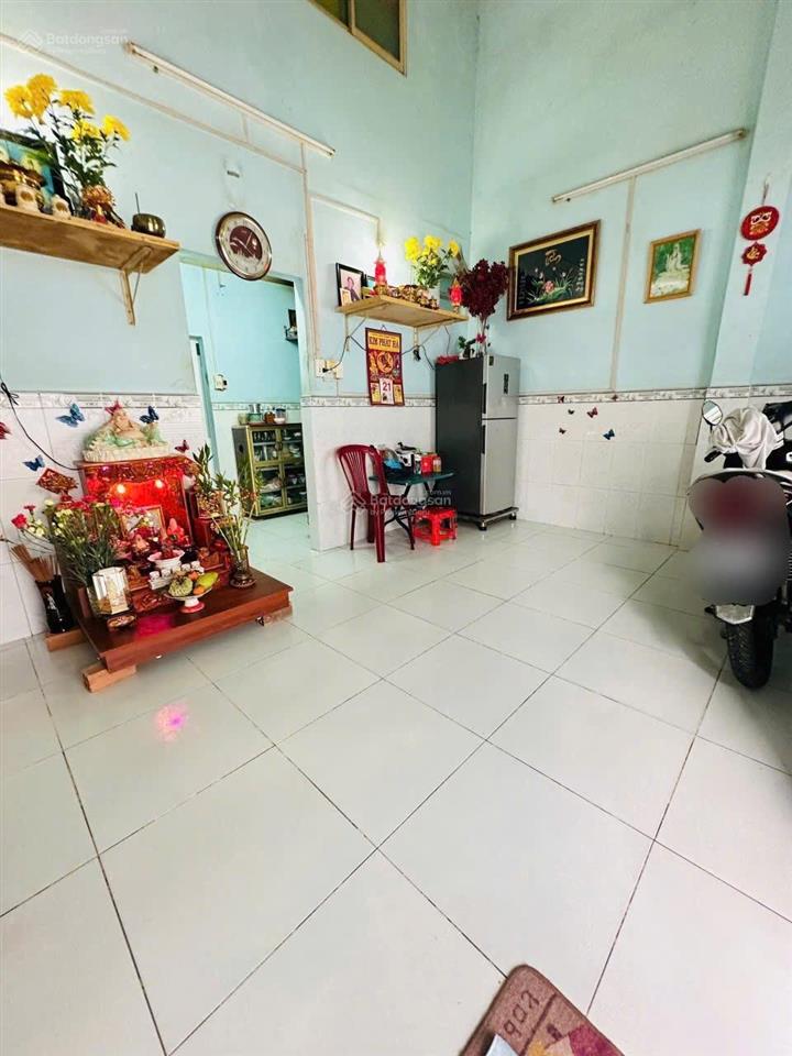 Bán nhà mặt tiền hẻm  oto đậu cách nhà 50m  quận 7