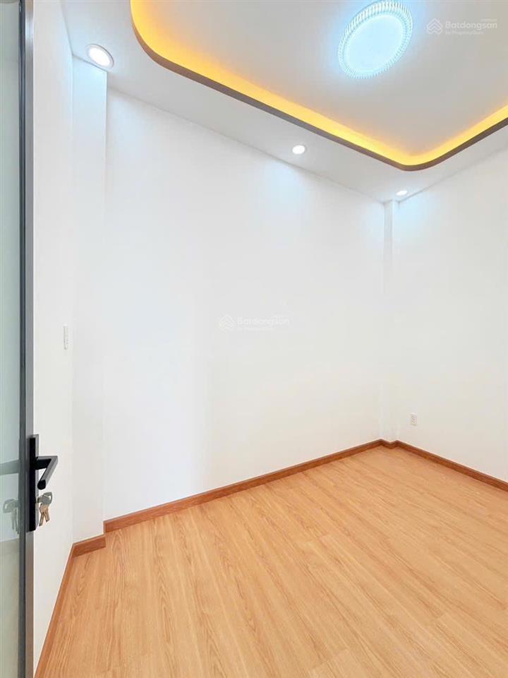 Bán nhà mặt tiền hẻm chính xe hơi tới nhà  huỳnh tấn phát  quận 7