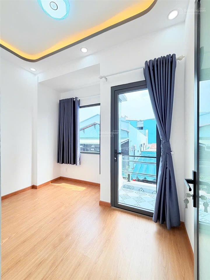 Bán nhà mặt tiền hẻm chính xe hơi tới nhà  huỳnh tấn phát  quận 7