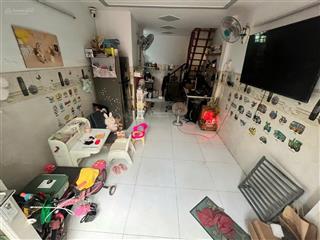 Bán nhà sổ hồng riêng nở hậu  huỳnh tấn phát  quận 7