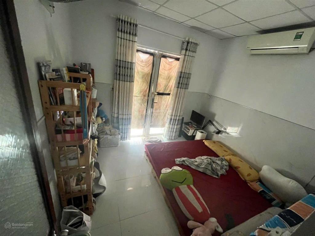 Bán nhà sổ hồng riêng nở hậu  huỳnh tấn phát  quận 7