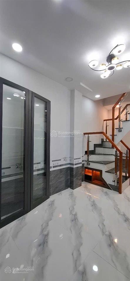 Bán nhà mặt tiền đường số  hẻm thông xe hơi chạy ngang nhà  quận 7