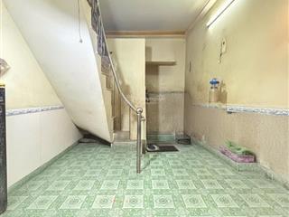 Bán nhà 2 lầu đúc thật hẻm xe hơi  đường lý phục man  quận 7