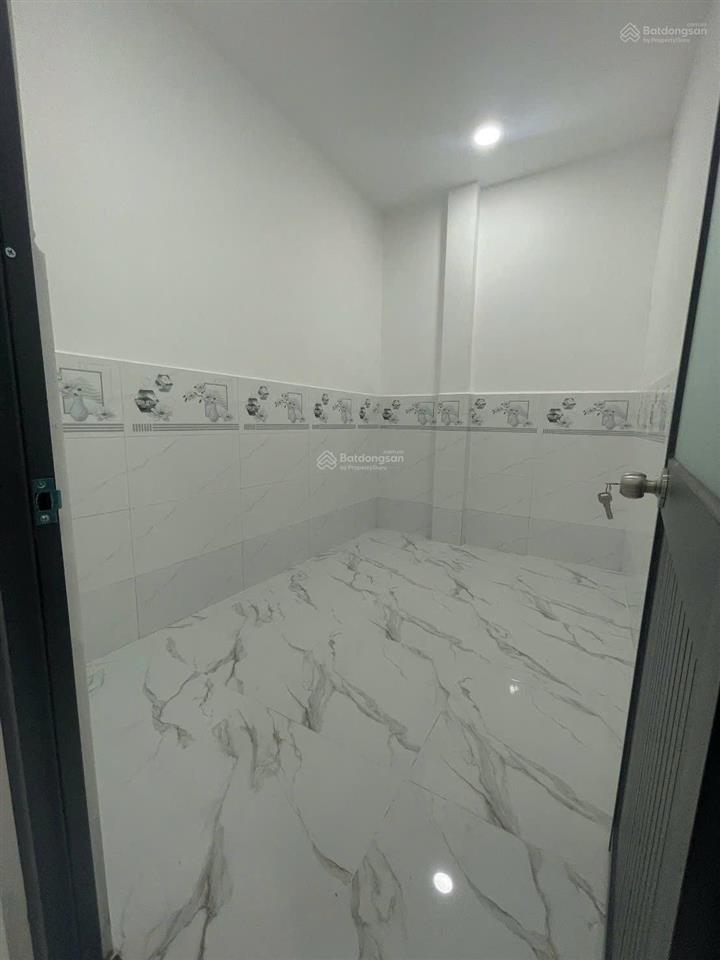 Bán nhà mới  4.5x9m  lê văn lương  quận 7