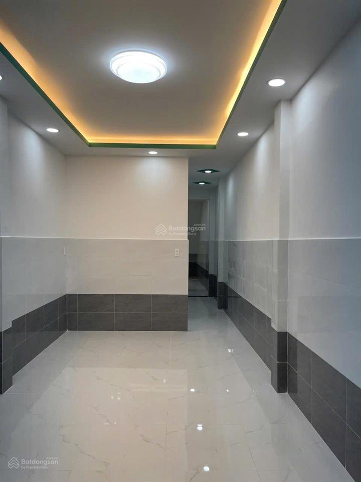 Nhà mặt tiền hẻm xe hơi chạy ngang  có thể kinh doanh nhỏ lẻ  nguyễn thị thập  quận 7