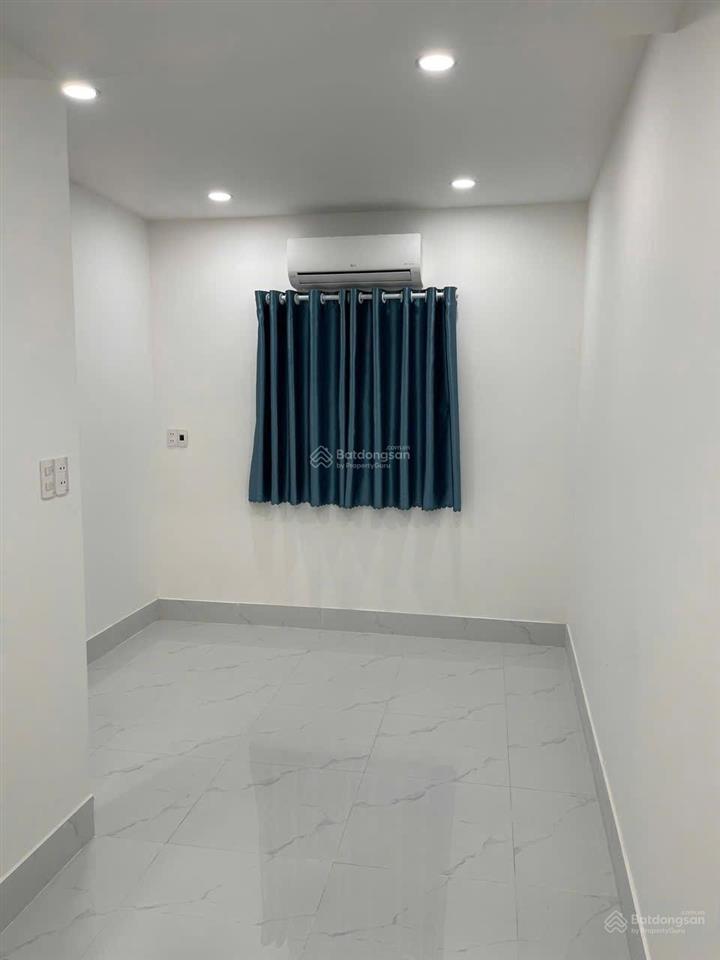 Nhà mặt tiền hẻm xe hơi chạy ngang  có thể kinh doanh nhỏ lẻ  nguyễn thị thập  quận 7
