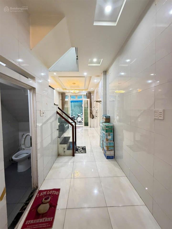 Bán nhà đẹp kiên cố  3.2x10m  huỳnh tấn phát  quận 7