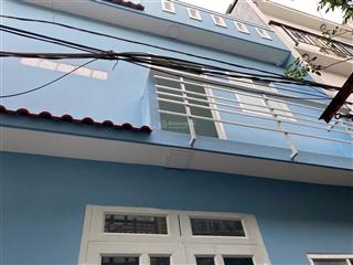 Bán nhà 2 lầu + sân thượng  đường trần xuân soạn