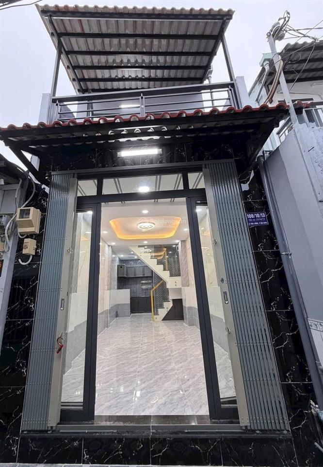Nhà đẹp 1 lầu đường lê văn lương quận 7