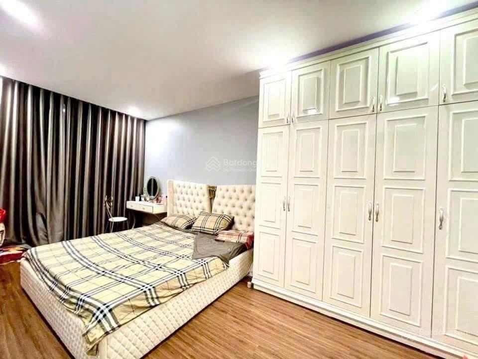 Tài chính loanh quanh 5 củ tỏi , thì cô bác anh chị mua được căn hộ
chung cư , có và được những gì
