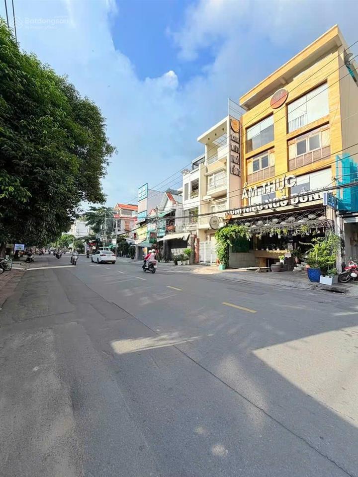 [rất gấp] mặt tiền dương đức hiền  nhà hàng cơm niêu  160m2 ngang 8m có hầm + thang máy