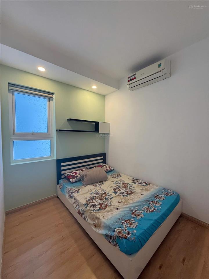 Bán căn hộ chung cư melody, 83m2 gồm 2 phòng ngủ, phòng khách rộng rãi, sổ hồng chính chủ