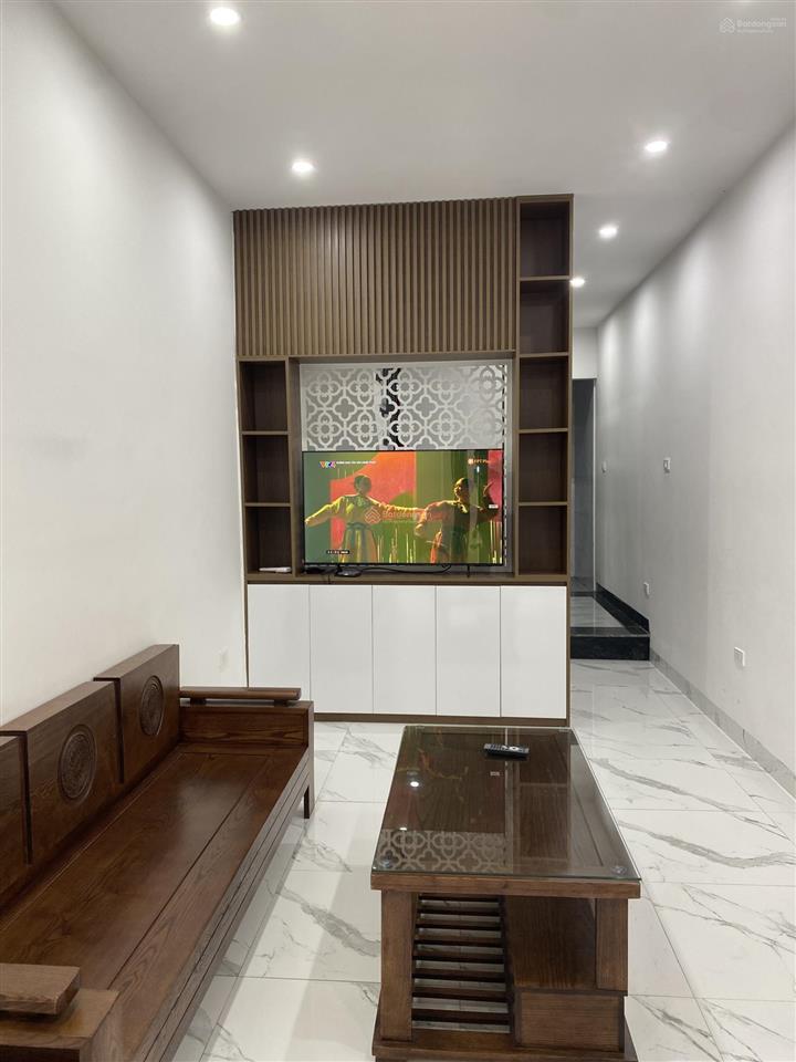 Cho thuê nhà riêng 3pn, 4wc, 22 triệu, 35 m2 tại số 1b ngõ 351 hoàng hoa thám, tây hồ, hà nội