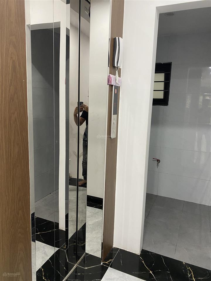 Cho thuê nhà riêng 3pn, 4wc, 22 triệu, 35 m2 tại số 1b ngõ 351 hoàng hoa thám, tây hồ, hà nội