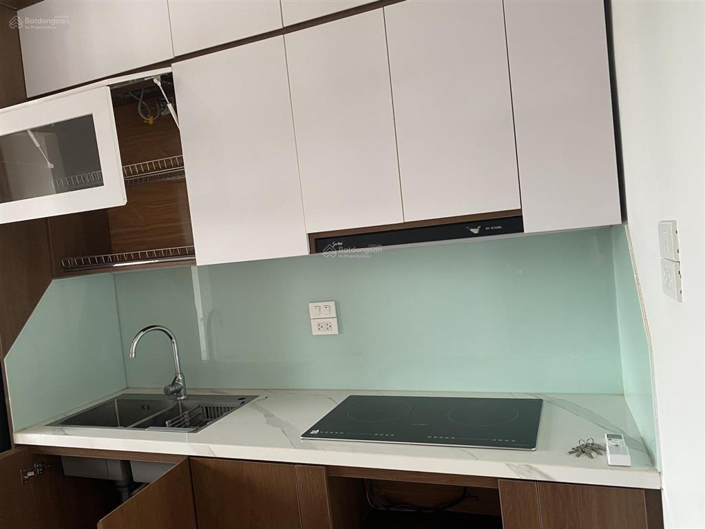 Cho thuê nhà riêng 3pn, 4wc, 22 triệu, 35 m2 tại số 1b ngõ 351 hoàng hoa thám, tây hồ, hà nội