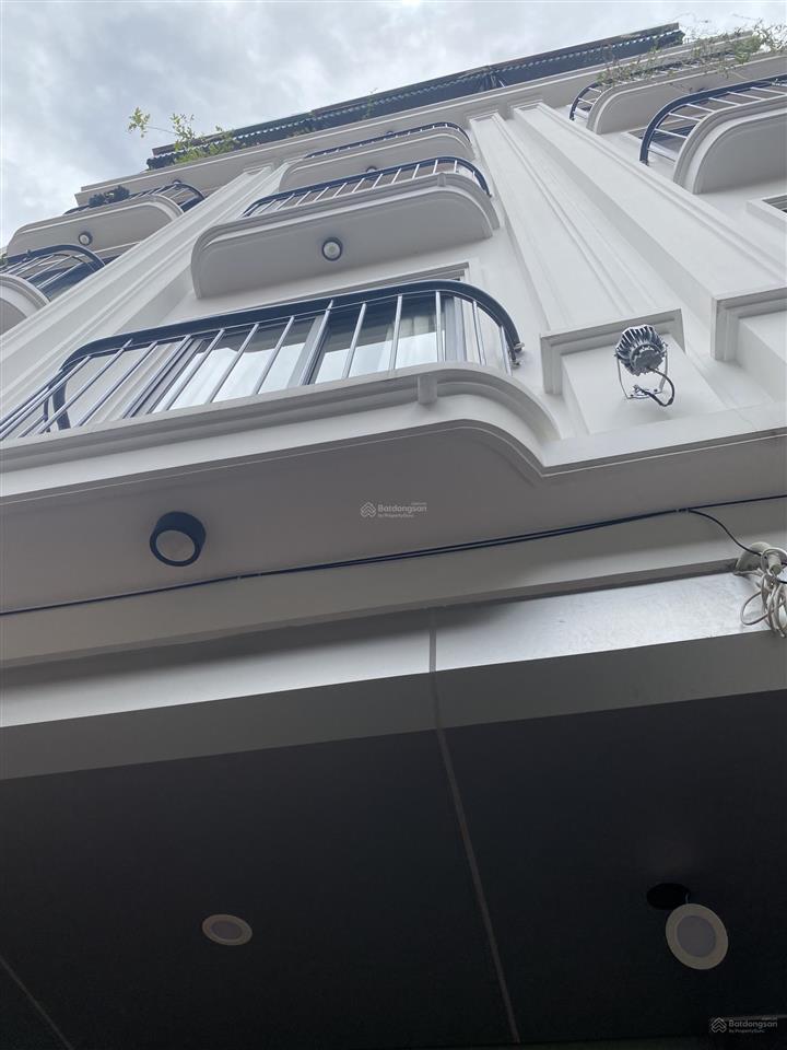 Cho thuê nhà riêng 3pn, 4wc, 22 triệu, 35 m2 tại số 1b ngõ 351 hoàng hoa thám, tây hồ, hà nội