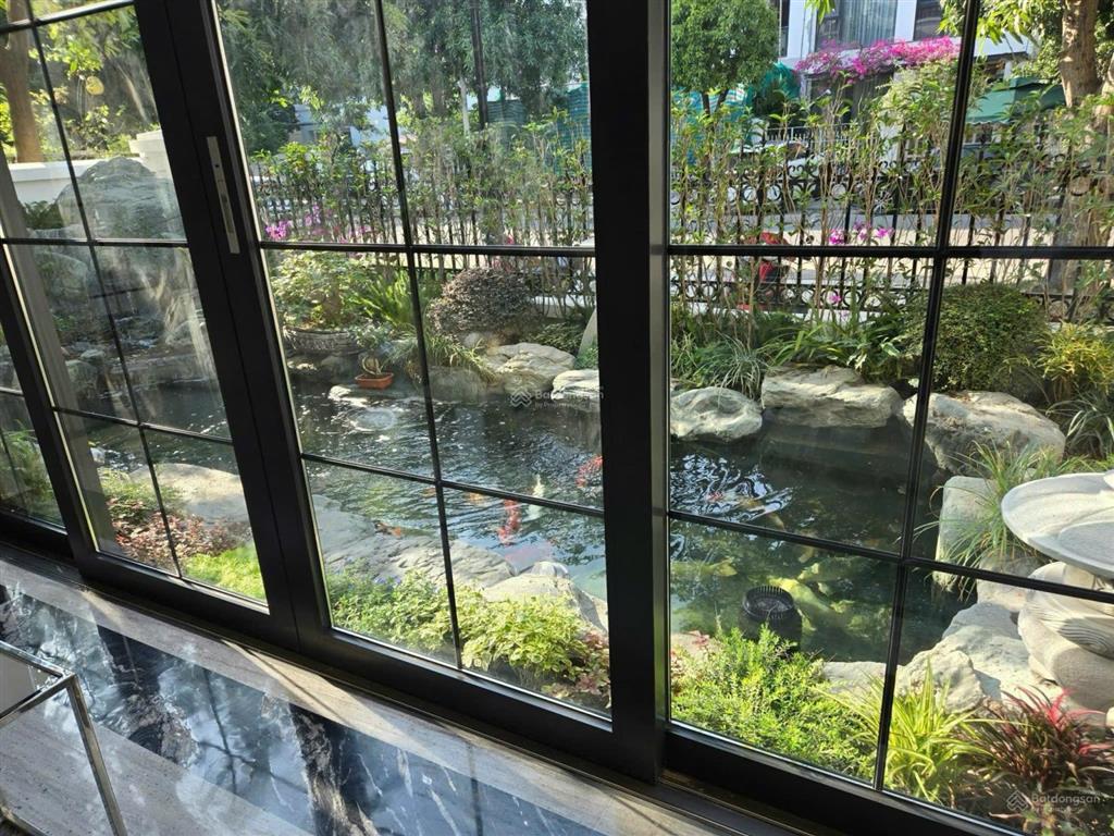 Bán bt phượng vinhomes riverside, full nội thất cao cấp mới 100% nhận nhà về ở luôn giá bán 95 tỷ
